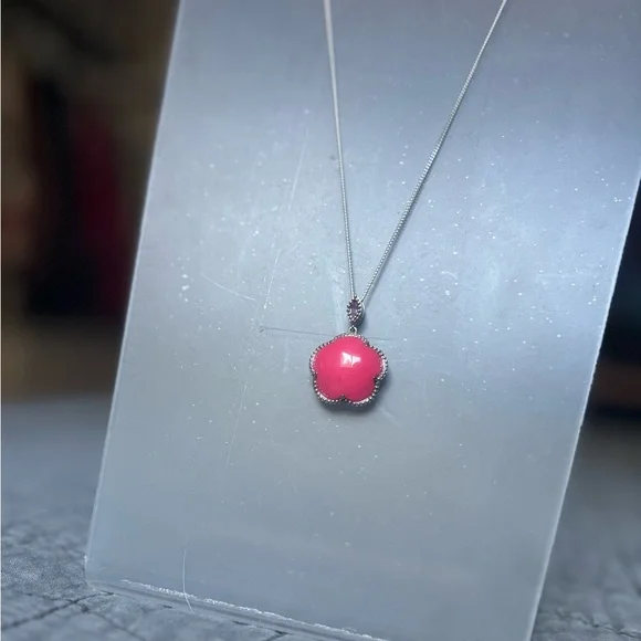 Pink jade necklace. - Picture 7 of 11